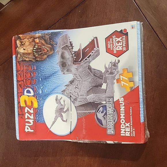 (J26) Jurassic world 3D Puzzle - Picture 1 of 4